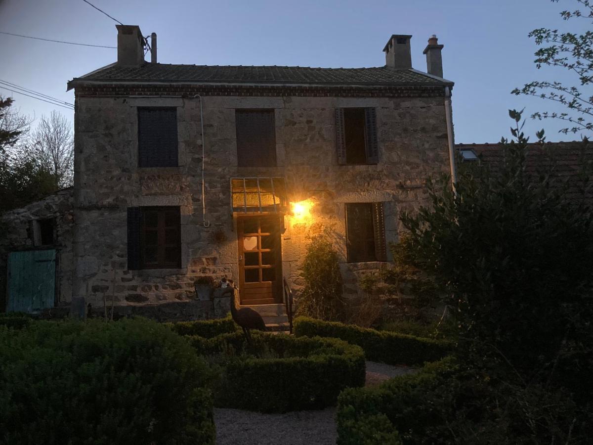 Arfeuilles Le Bois Du Four B&B 외부 사진
